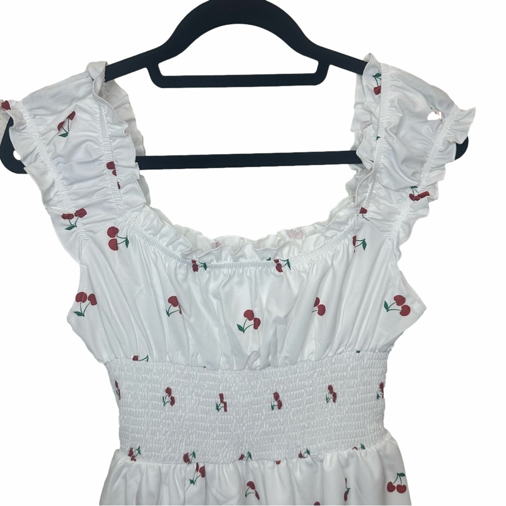 NWT SHEIN Poeselle White Cherry Print Tiered Romper Size Small - Picture 4 of 13